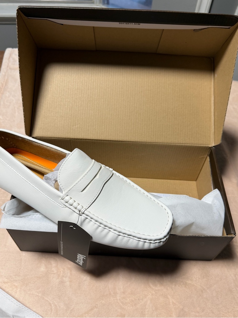 New Vostey Men’s Loafers white size 11.5